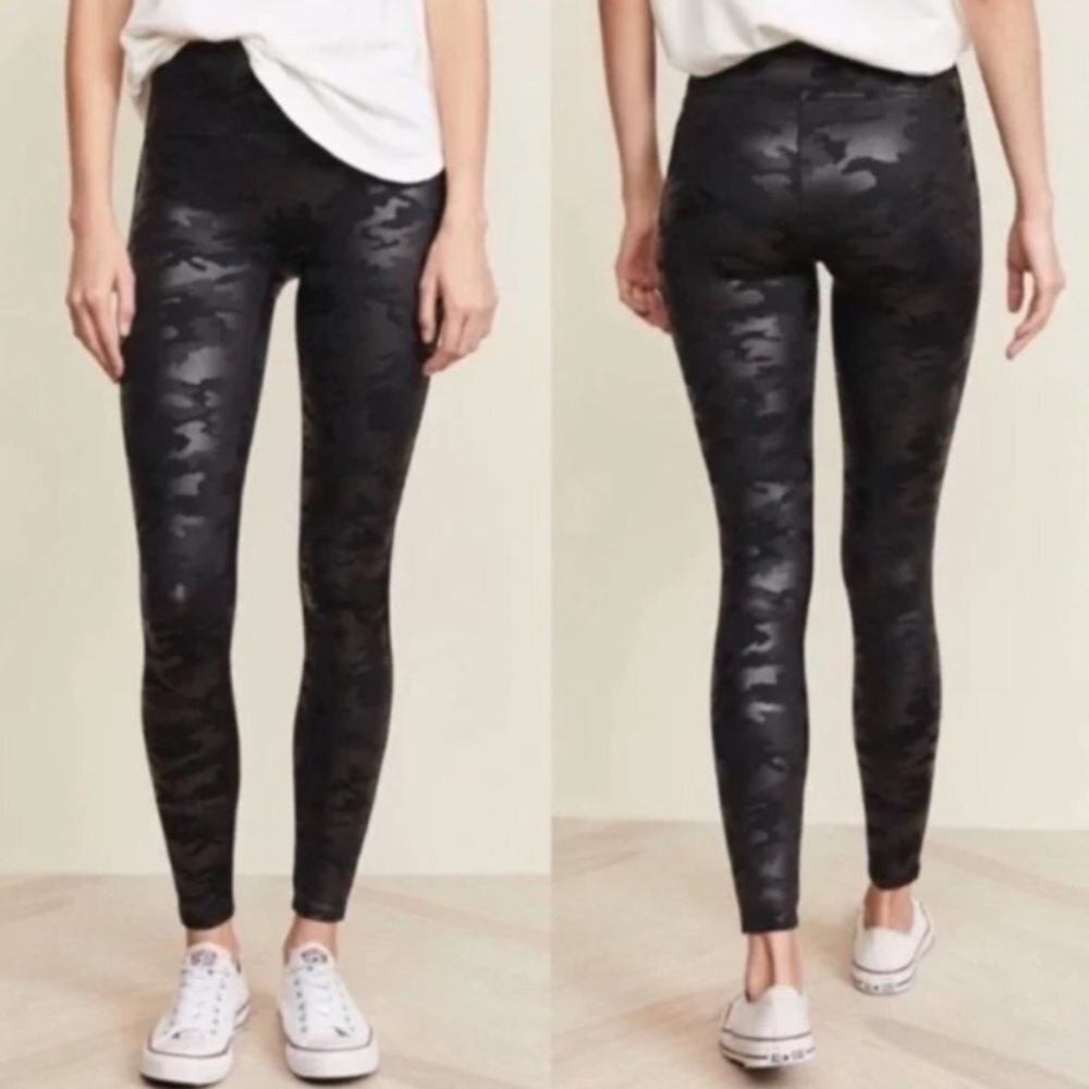 SPANX Camouflage High Waisted Faux Leather Leggings Matte Black Size XL